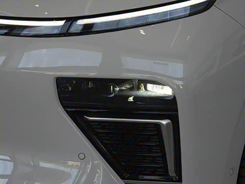 2025�� ���� 760 Max��������������ʻ