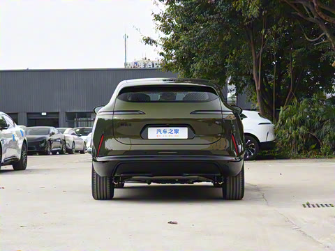 2024�� Pro+���̰�