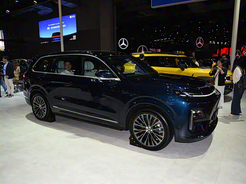 2025�� ����Ultra+