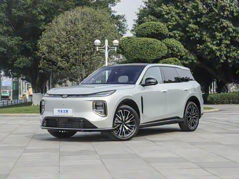 2025�� 215�콢PLUS