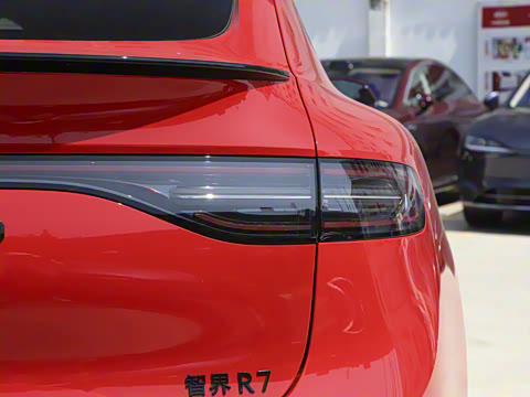 2024�� ���� 667km Max