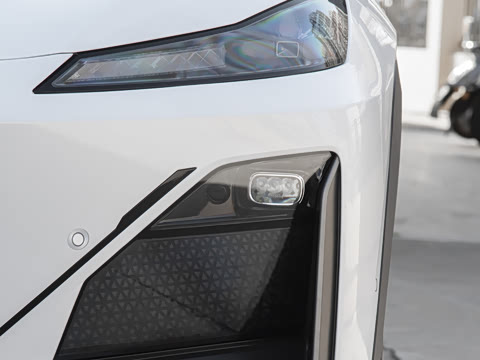 2025�� 285Max ��ΪǬ���Ǽ�ADS SE���̰�