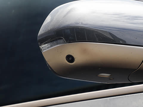 2025�� Ultra ���ܻ��°�