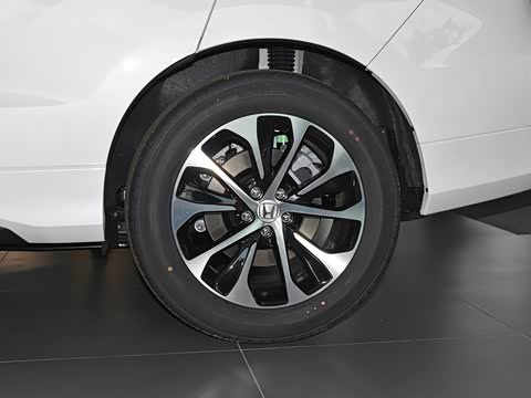 2019�� 240TURBO ������Ӣ��