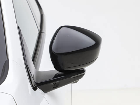 2025�� 702 �������� Max