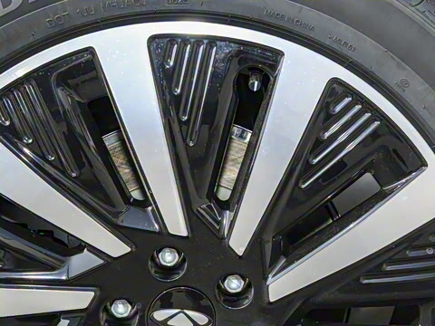 2025�� 1.5T 130km ���ʰ� 7��