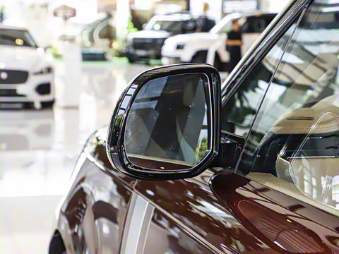 2024�� 3.0 L6 400PS SV���ٴ����ӳ��� 4��