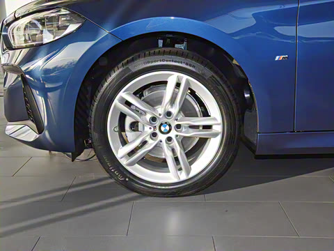 2021�� 120i M�˶���ҹ��