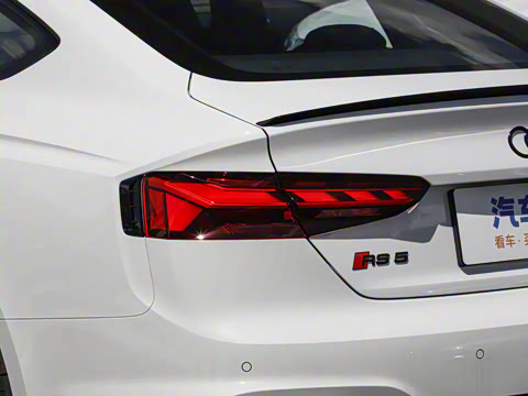 2024�� RS 5 2.9T Sportback ȼ���