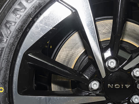 2025�� Plus 510 ������