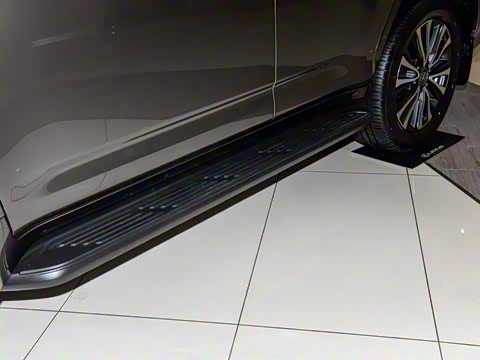 2025�� 700h ��;��