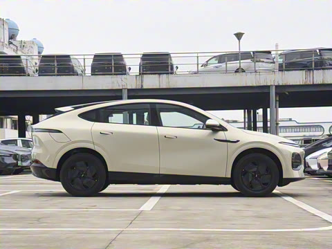 2025�� 625 ������ Max �Ƽ���