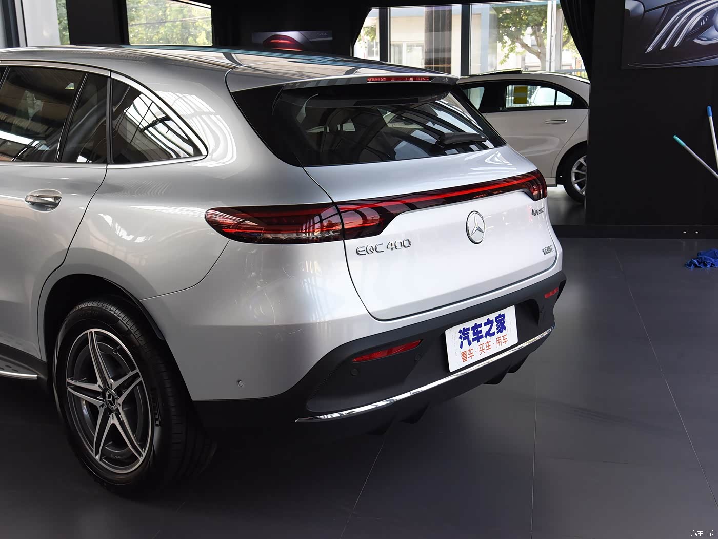 2020款 eqc 400 4matic