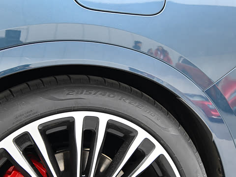 2024�� ���� Ultra�� 42kWh 6����