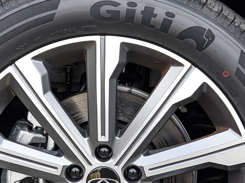 2025�� 2.0T ��������� 7��