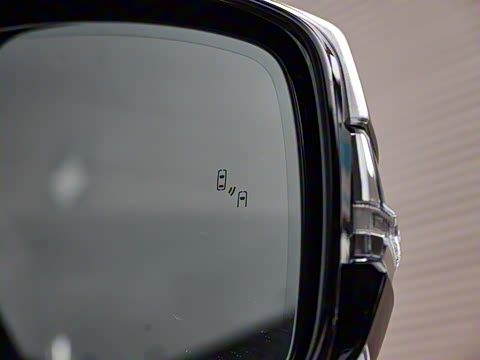 2025�� 700h ��;��