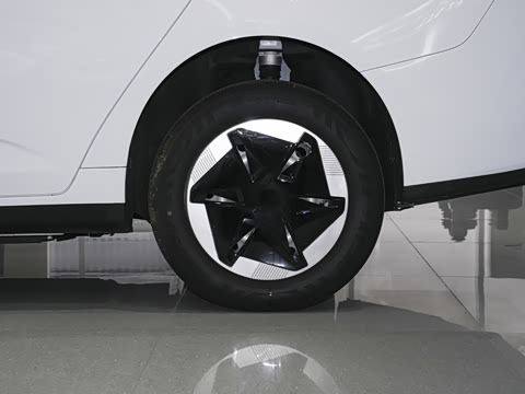 2024�� 500KM ���а�