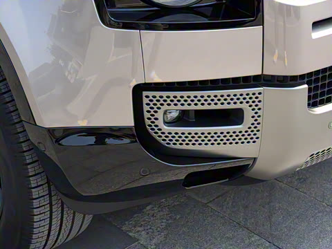 2023�� 110 3.0T P400 X-DYNAMIC HSE