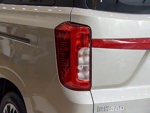 2022�� 1.5L �����Ϳͳ�(�ְ嵯��)7��