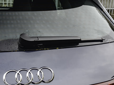 2023�� 40 e-tron ������