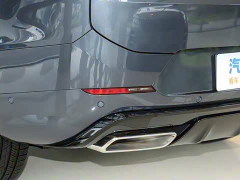 2025�� 400PS Dynamic HSE