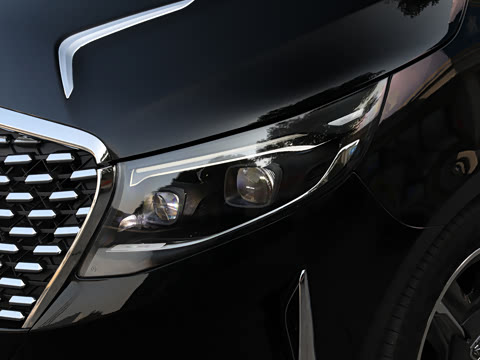 2025�� 2.0T ��Ӱ