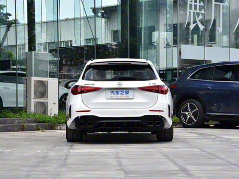 2025�� AMG C 43 4MATIC ���нγ� �ر��