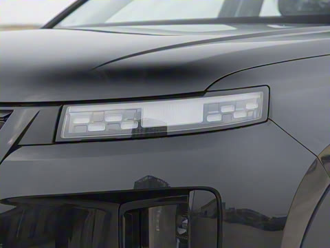 2025�� ���ܰ� 1.6T ��������