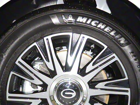 2025�� E9 ������� �ھ�