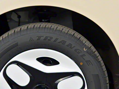 2025�� ��èmini 210km Ԫ����