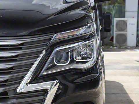 2025�� M5 1.5T ���������� 9��