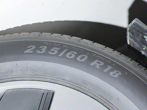 2025�� 702 �������� Max