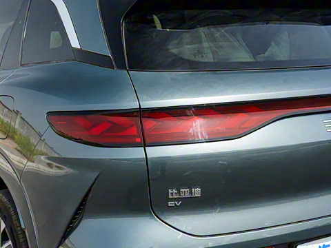 2025�� EV 670KM�����״�������