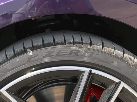 2025�� M240i xDrive