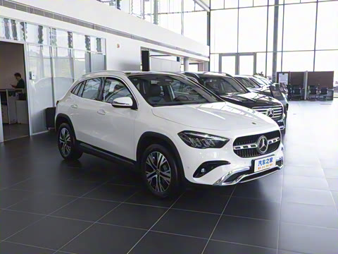 2025�� �Ŀ� GLA 220