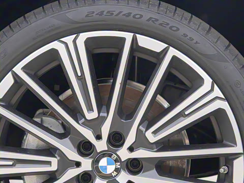 2024�� xDrive25Li M�˶���װ