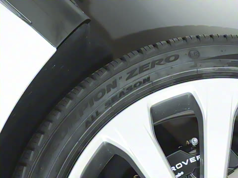 2024�� 4.4 V8 SV���ٴ����ӳ��� 4��