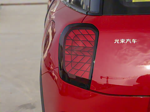 2024�� E ������