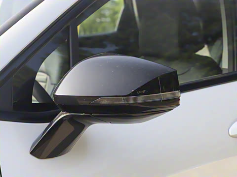 2025�� 2.0T ����������