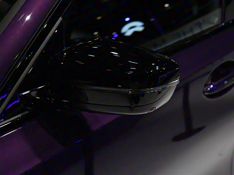 2025�� 330i 50����������