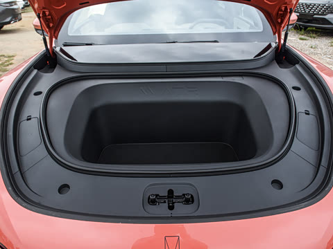 2025�� Max�����