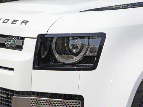 2023�� 110 3.0T P400 X-DYNAMIC HSE