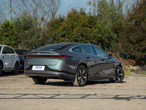 2025�� �������̰� 140��Ӣ��