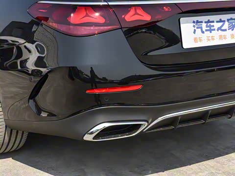 2025�� �Ŀ� E 260 L �˶���