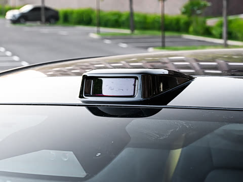 2025�� 550 PRO���а�