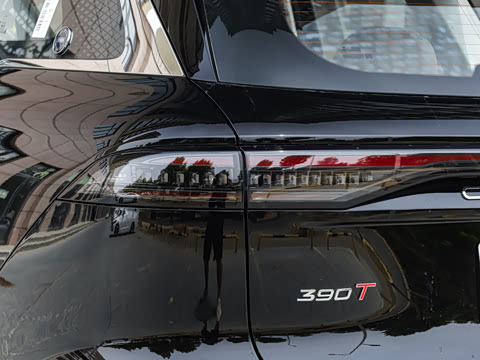 2025�� 2.0T ��������� 5��