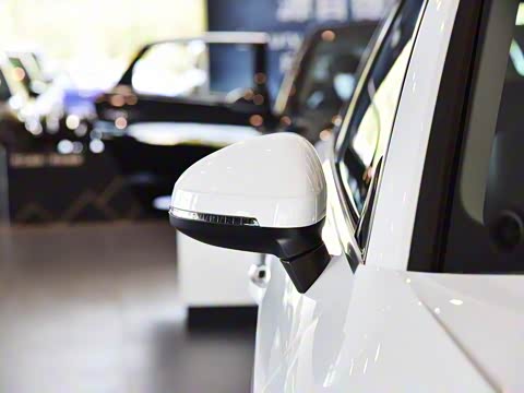 2020�� 40 TFSI ����������