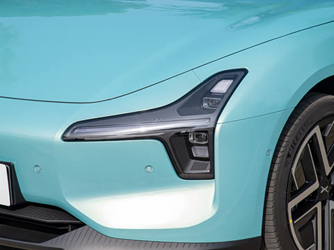 2025�� 502 ������ Max