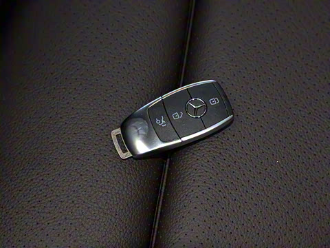 2021�� GLC 300 L 4MATIC ������