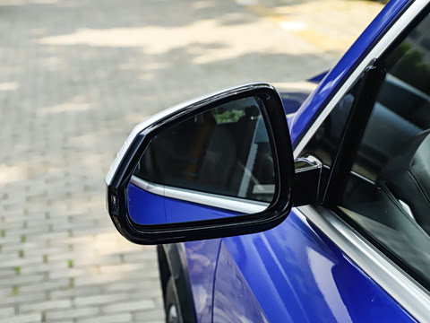 2024�� xDrive25Li X�����װ